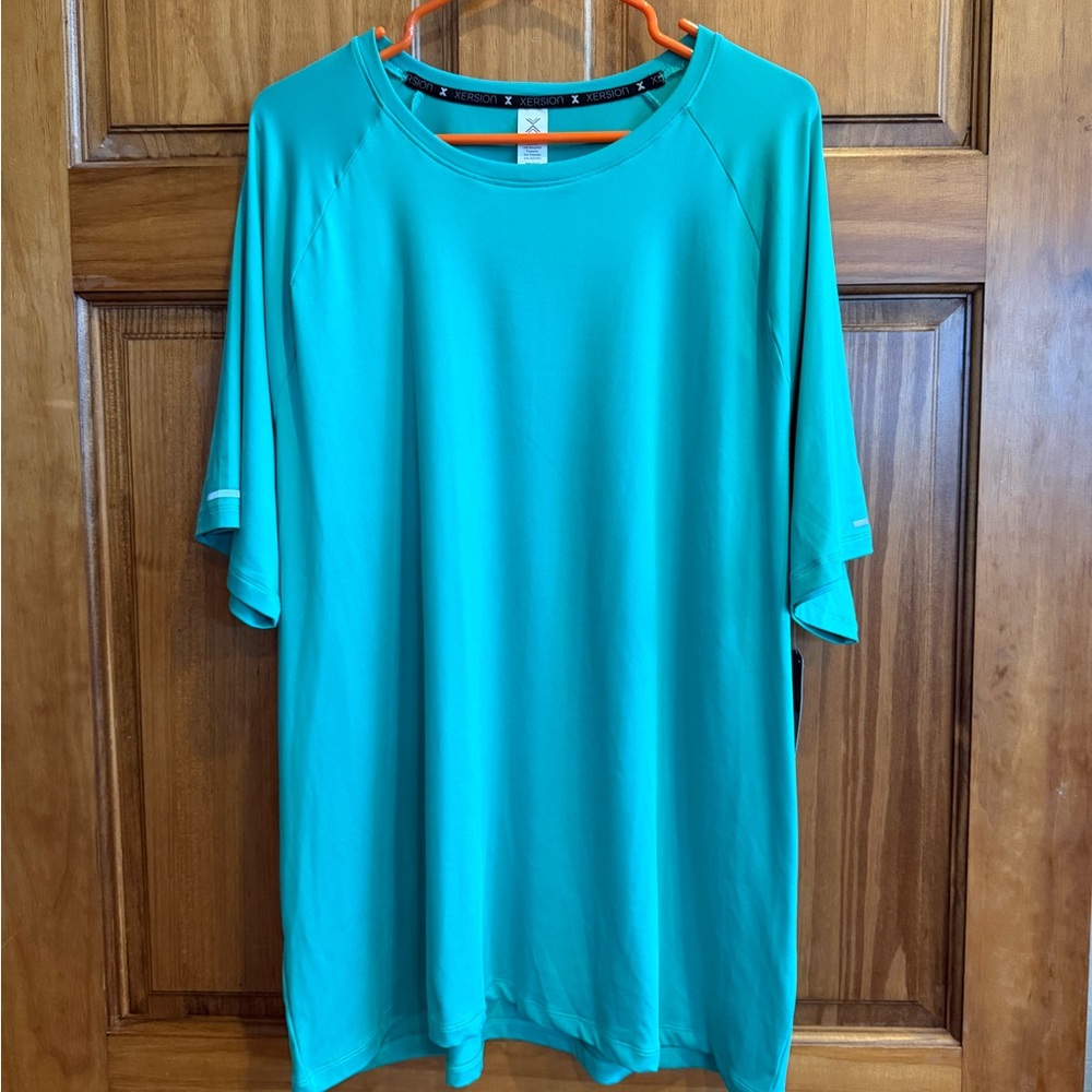 Xersion Men’s Top